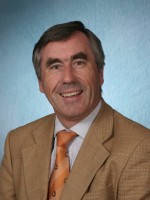 Dr. Manfred Jansen